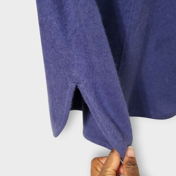 Neiman Marcus Womens Cashmere Sweater Periwinkle Blue Sz Lg *FLAWED* - Picture 5 of 14